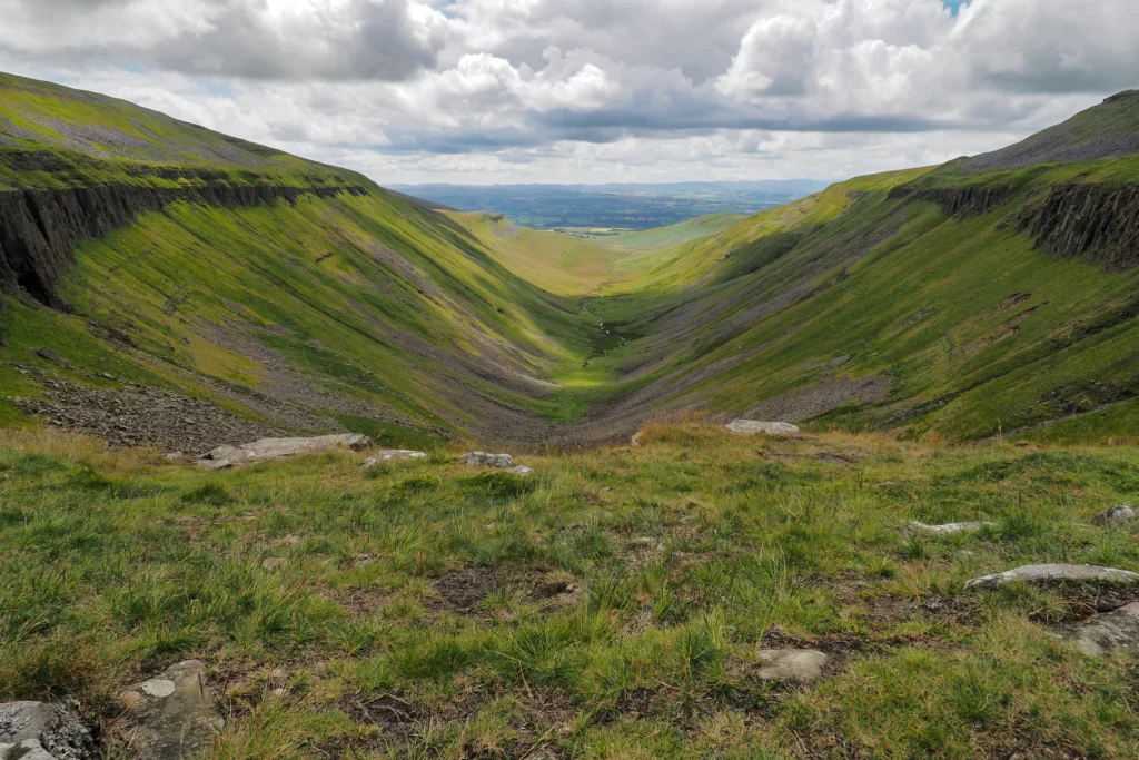 High Cup Nick Walk in Pennines